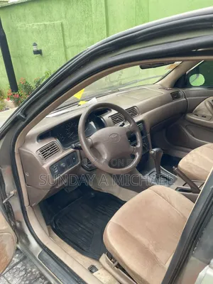 Toyota Camry 2011 Gray