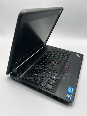 Laptop Lenovo ThinkPad X131e 4GB Intel Pentium SSD 128GB