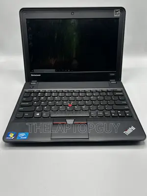 Laptop Lenovo ThinkPad X131e 4GB Intel Pentium SSD 128GB