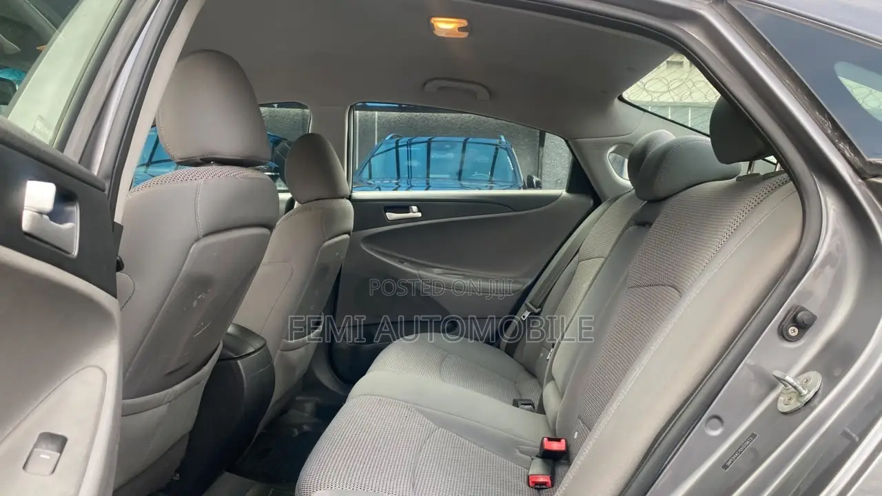 Hyundai Sonata 2012 Gray