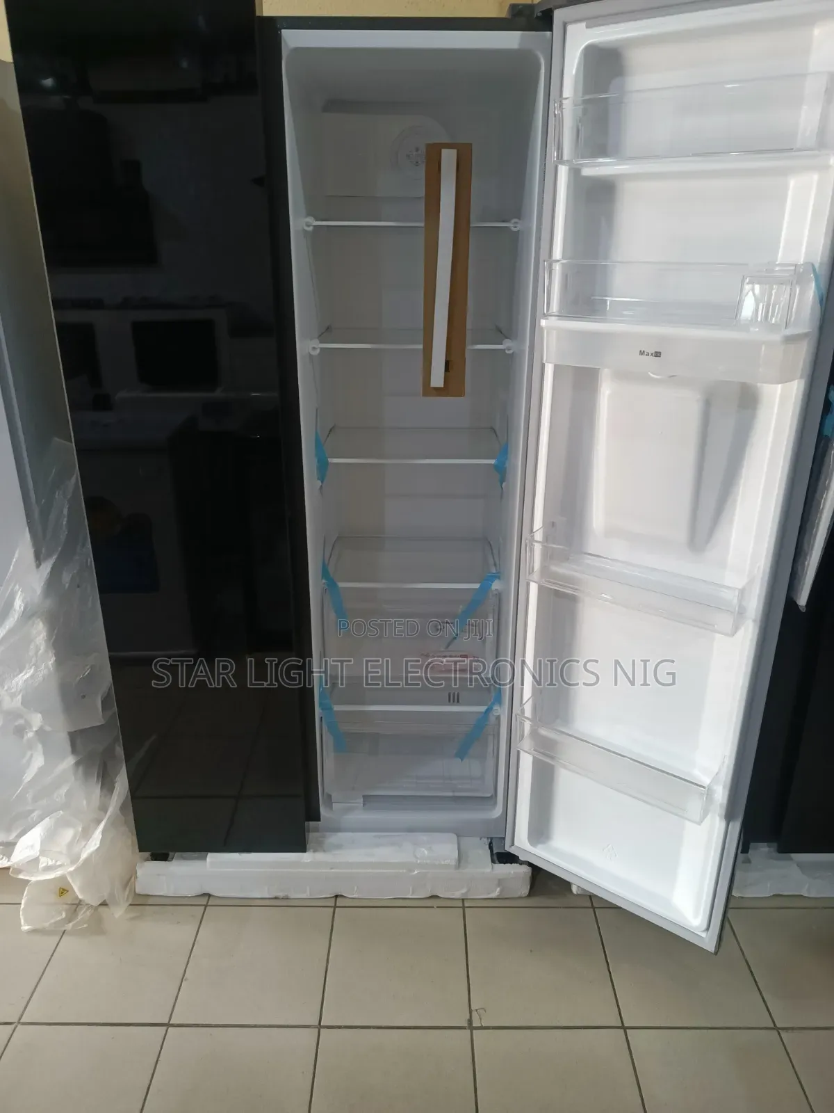 Inverter Fridge Side by Side Mirror Black