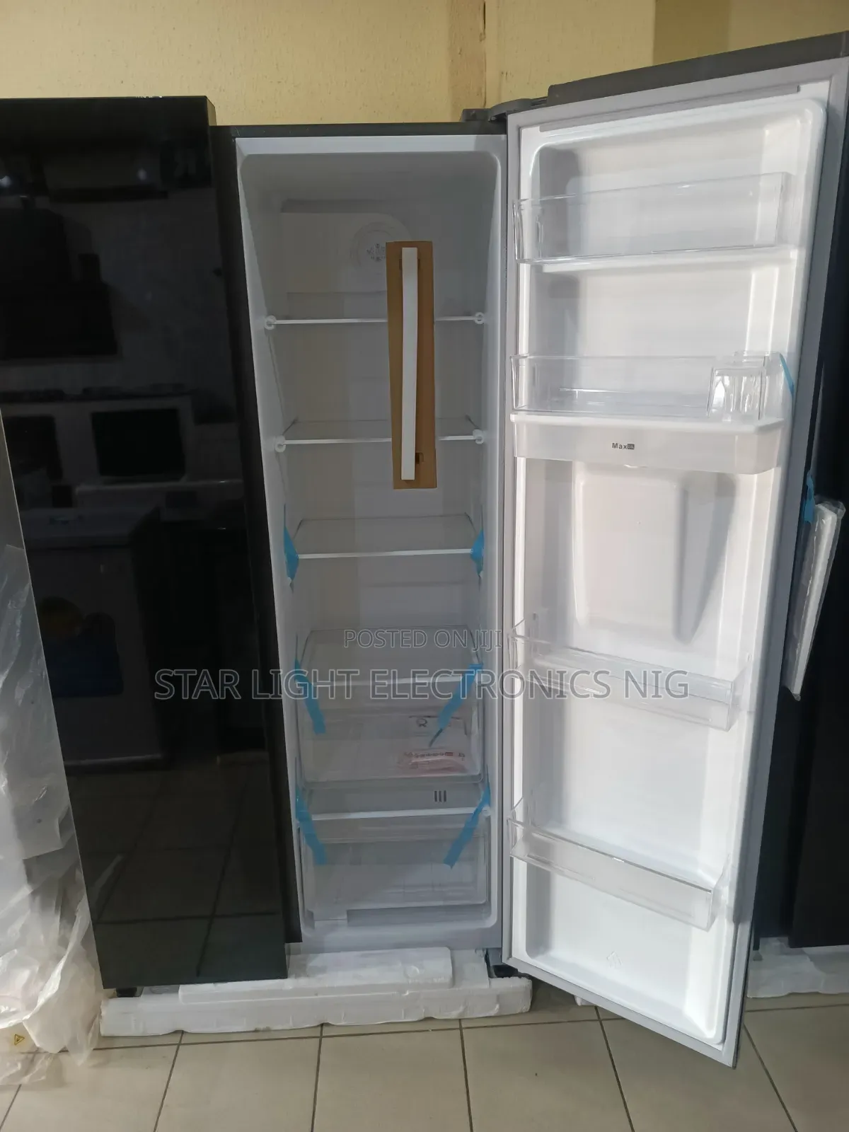 Inverter Fridge Side by Side Mirror Black
