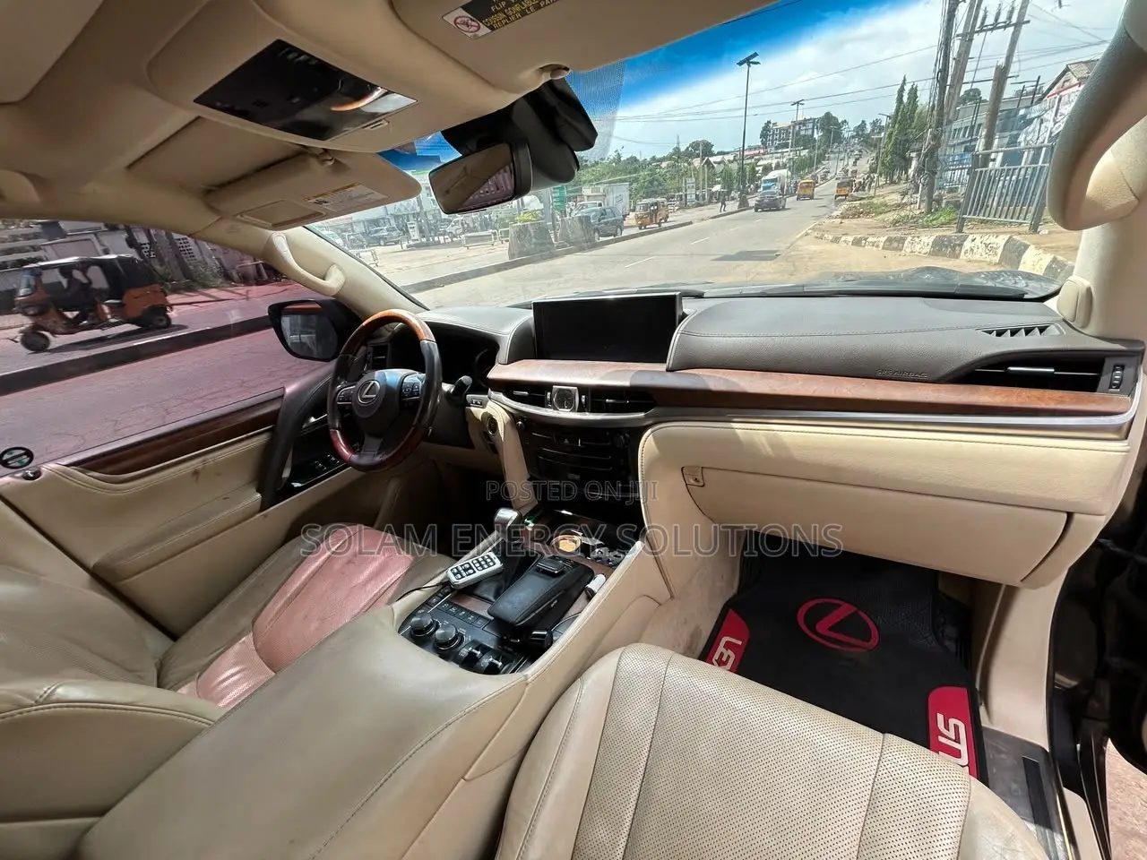 Lexus LX 2018 Black