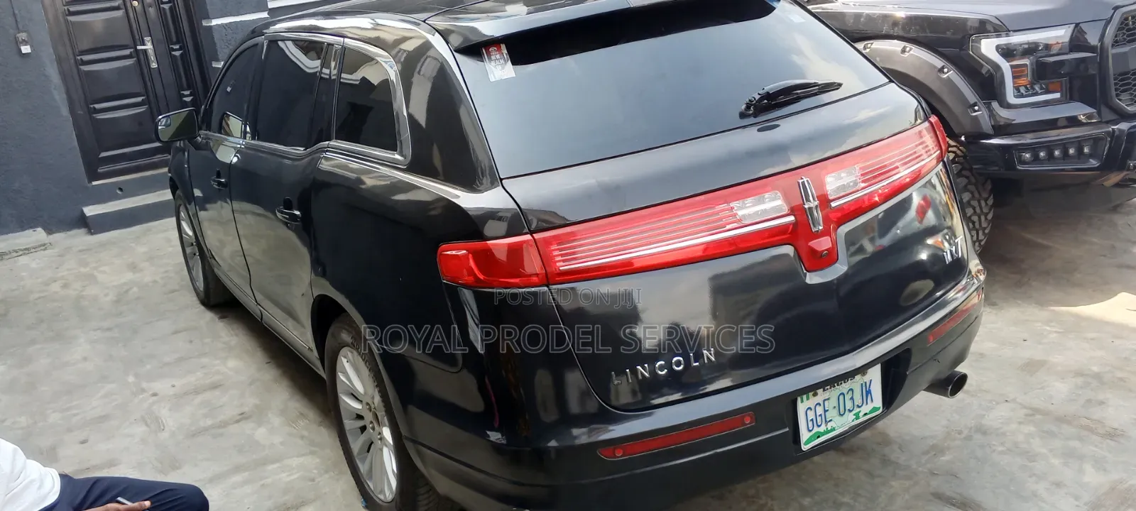 Lincoln MKT 2011 Black