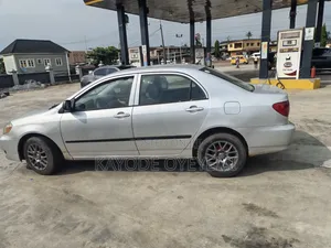 Toyota Corolla 2006 Silver
