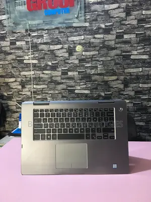 Laptop Dell Inspiron 15 7573 8GB Intel Core i7 SSD 256GB