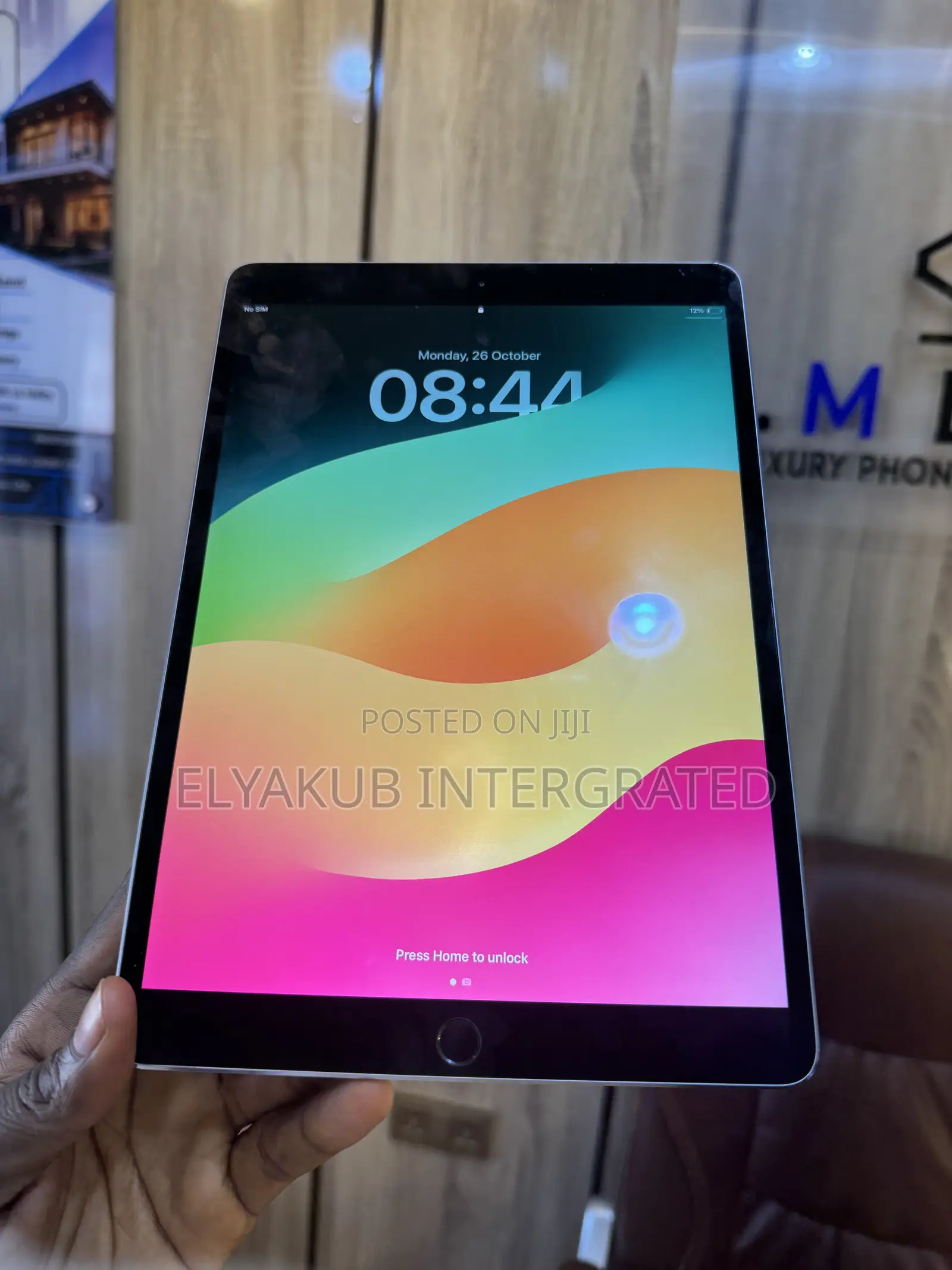 New Apple iPad Pro 10.5 (2017) 256 GB Silver