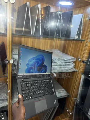 Laptop Lenovo ThinkPad T450 8GB Intel Core i5 HDD 500GB