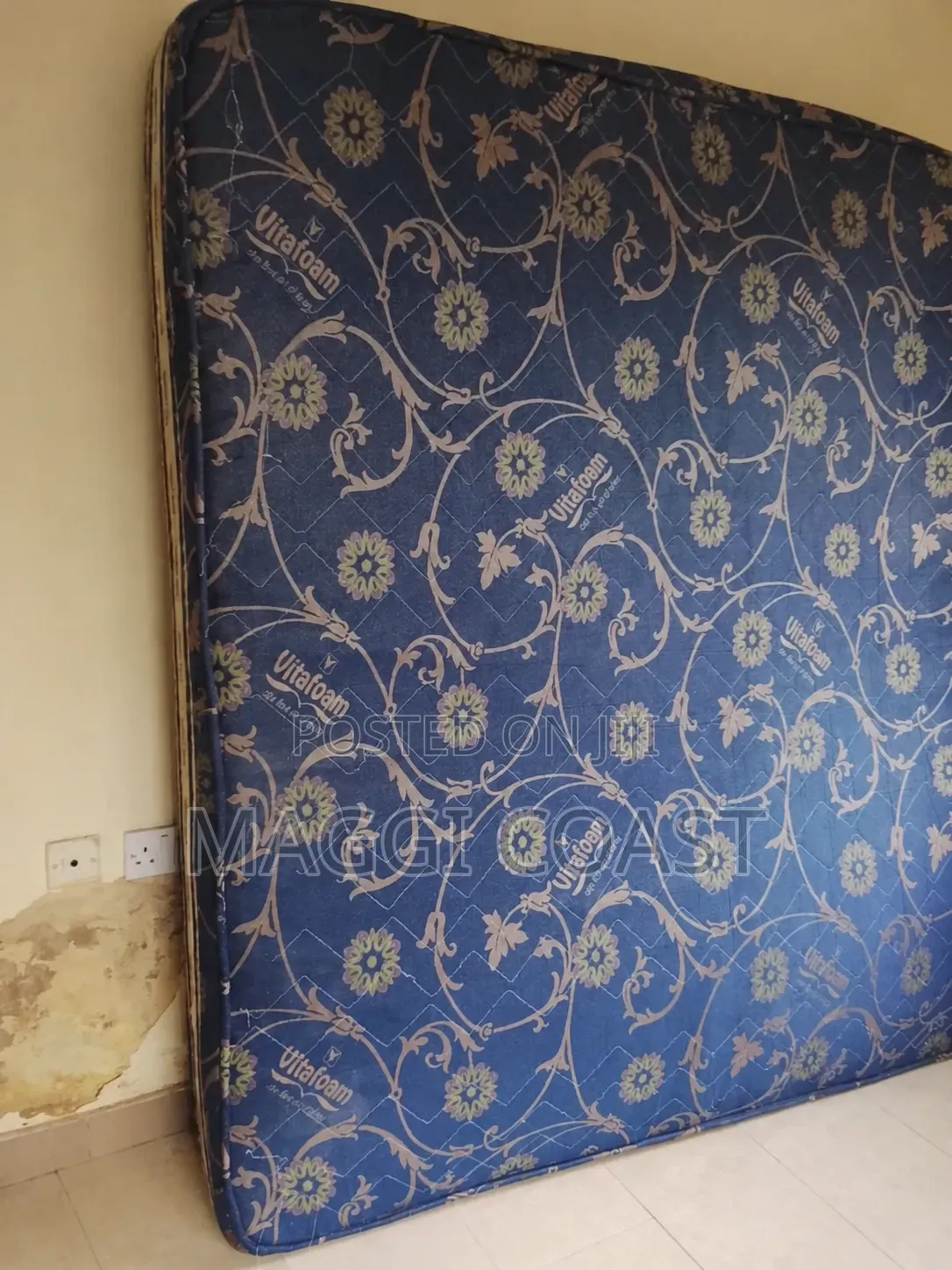 Mattress and Pallete