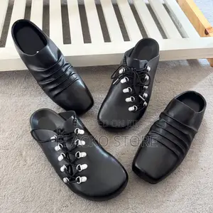 Premium Unorthodox Pleated Leather Mules
