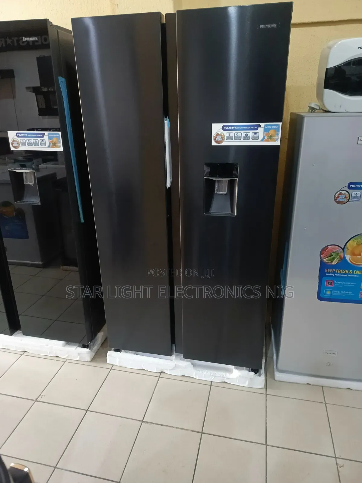 Black Two Doors Refrigerator Polystar