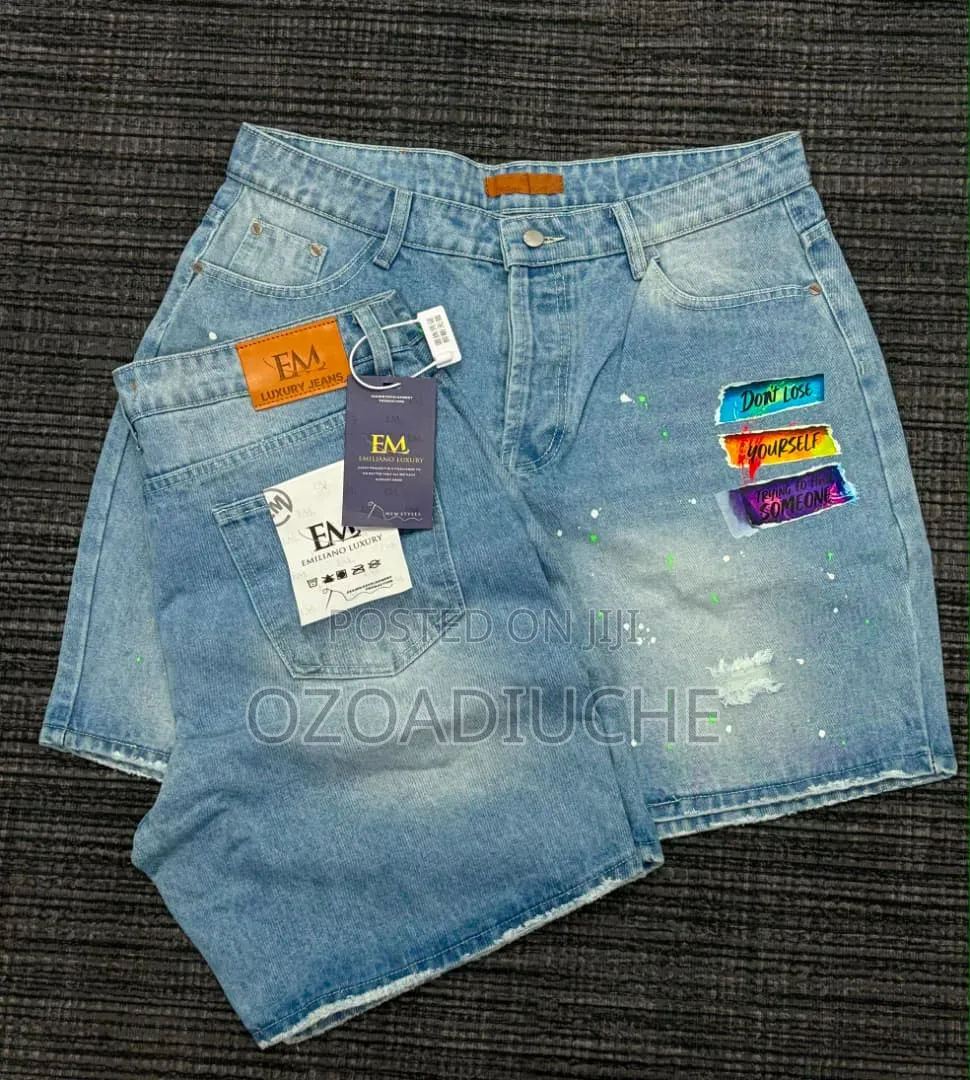 Short Jeans