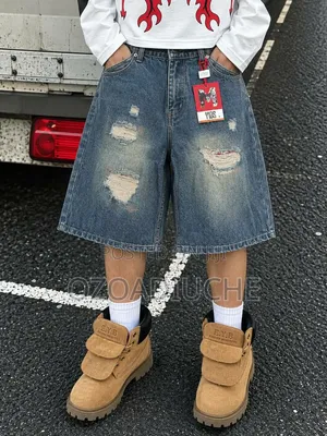 Short Jeans
