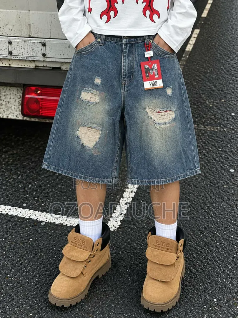 Short Jeans