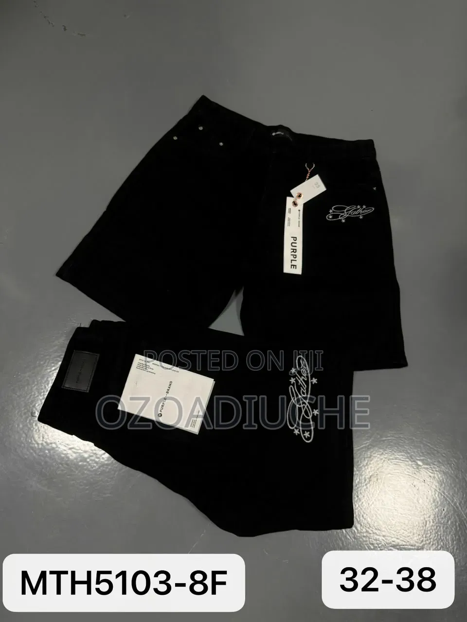 Short Jeans