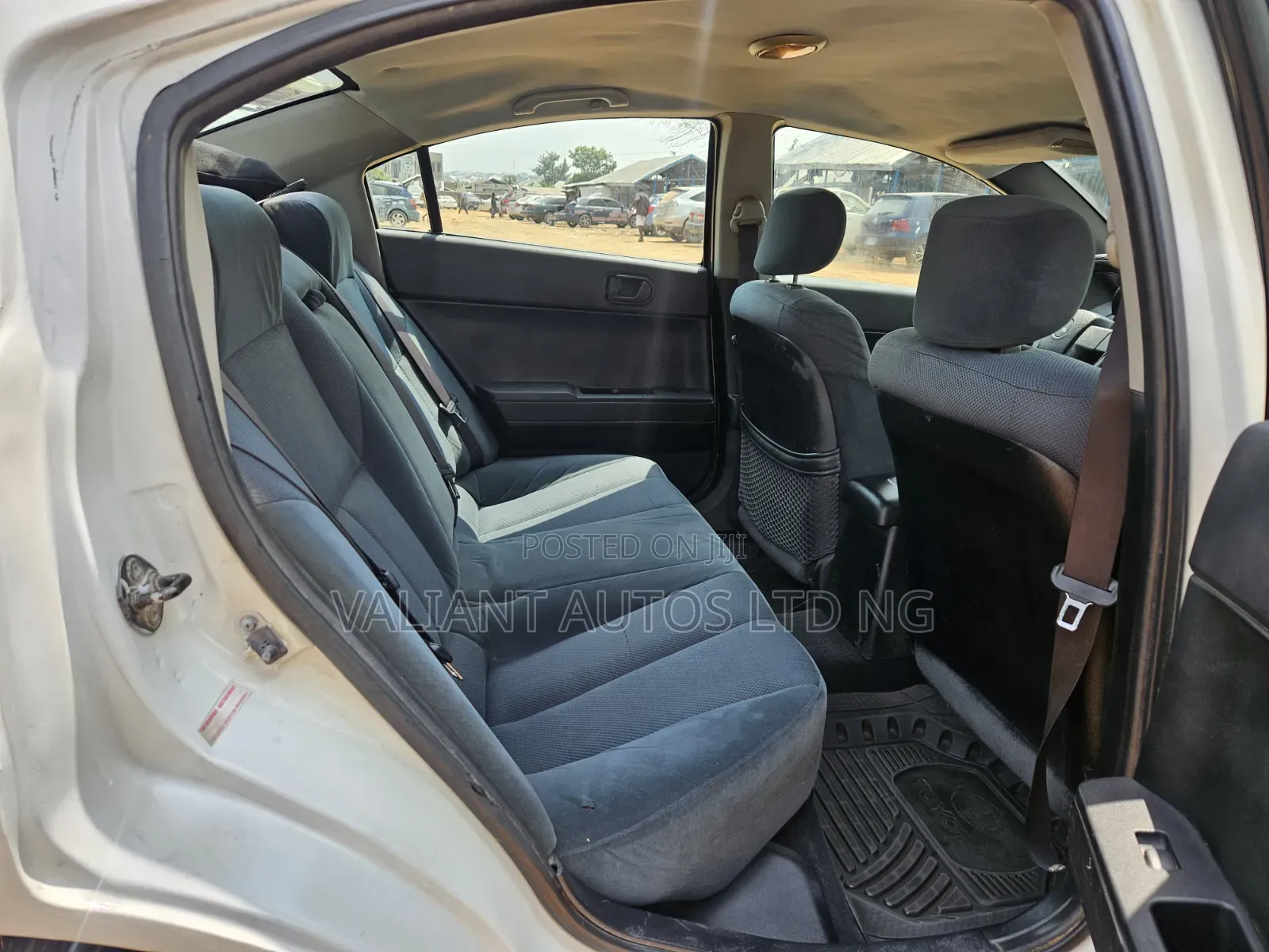 Mitsubishi Galant ES 2008 White