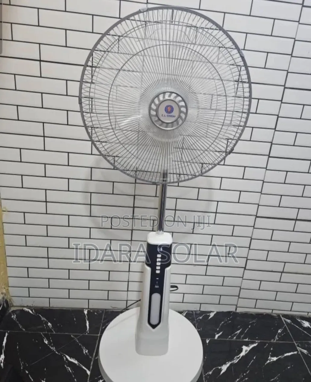 18 Inches Solar Fan