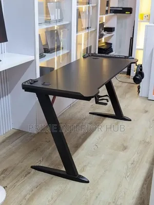 Premium Gaming Desk With Headphone Holder and Cable Management