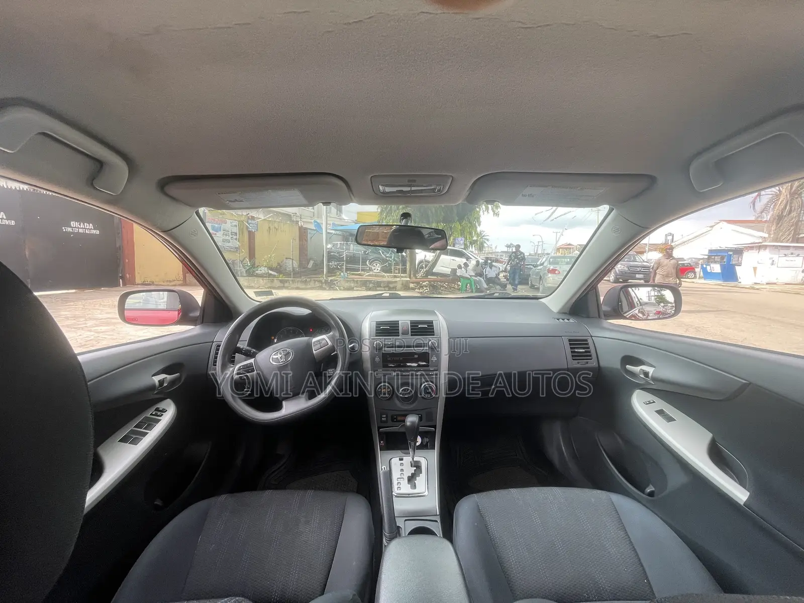 Toyota Corolla 2011 Red