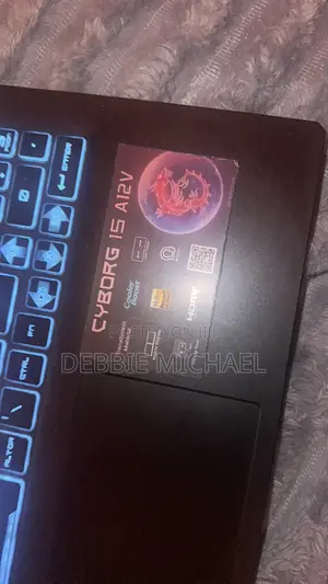 Laptop MSI Cyborg 15 16GB Intel Core i7 SSD 512GB