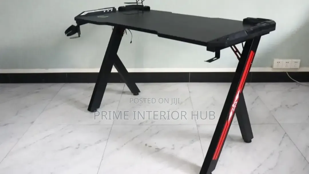 Professional Gaming Computer Desk