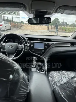 Toyota Camry 2019 Gray