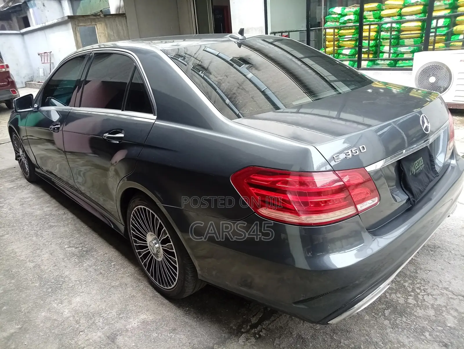 Mercedes-Benz E350 2013 Gray