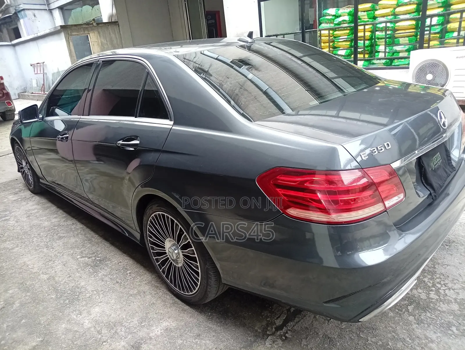 Mercedes-Benz E350 2013 Gray