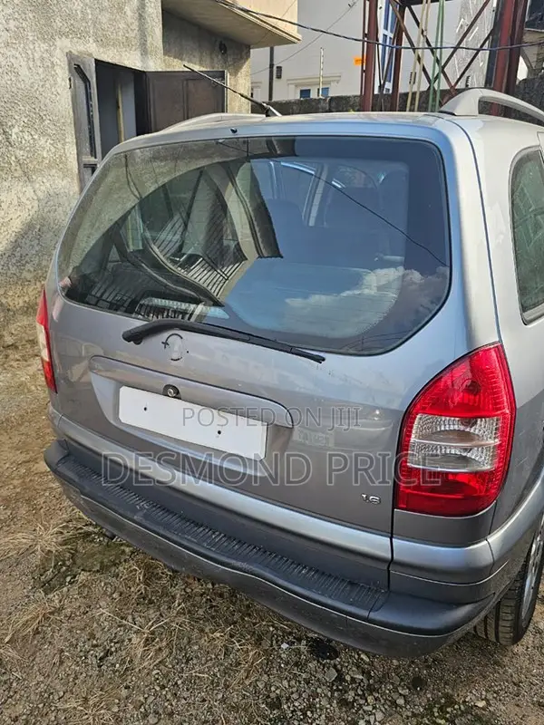 Opel Zafira 1.6 2005 Silver