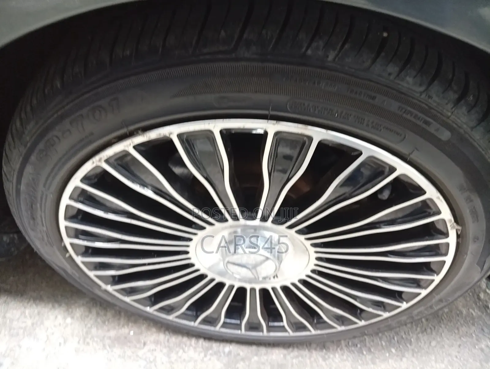 Mercedes-Benz E350 2013 Gray