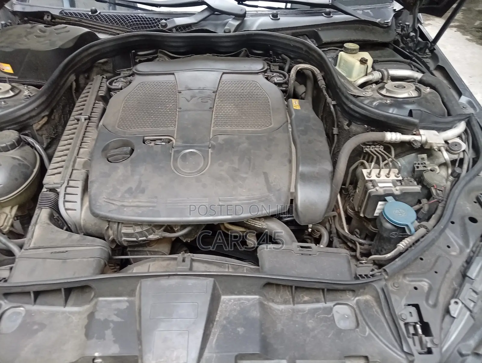 Mercedes-Benz E350 2013 Gray