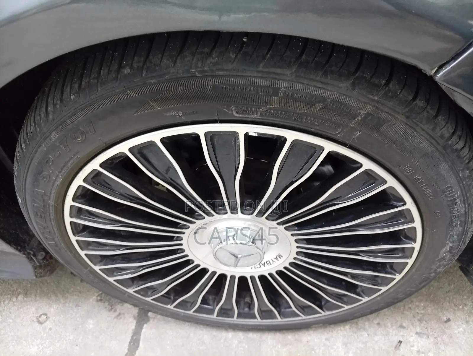Mercedes-Benz E350 2013 Gray
