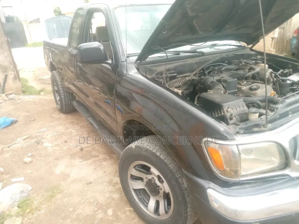 Toyota TownAce 1995 Black