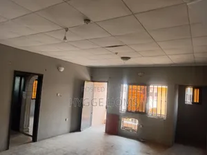 3bdrm Apartment in Maplewood Estate, Oko-Oba for rent