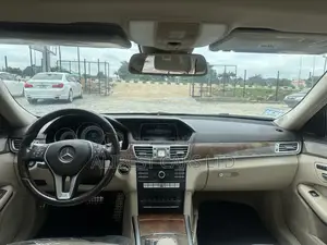 Mercedes-Benz E350 2015 Black