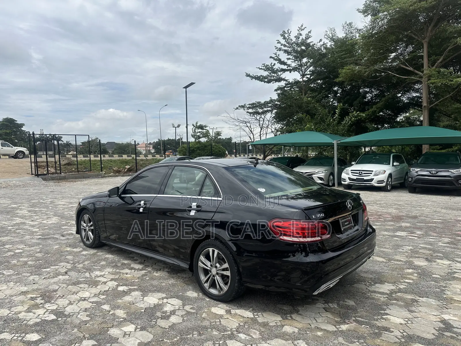 Mercedes-Benz E350 2015 Black