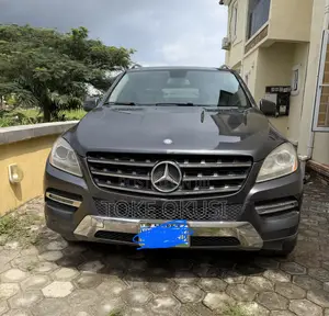 Mercedes-Benz M Class ML 350 4Matic 2013 Gray