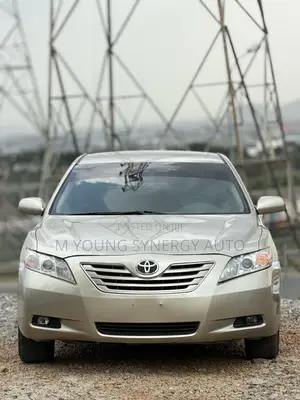 Toyota Camry LE 4dr Sedan (2.4L 4cyl 5A) 2008 Gold