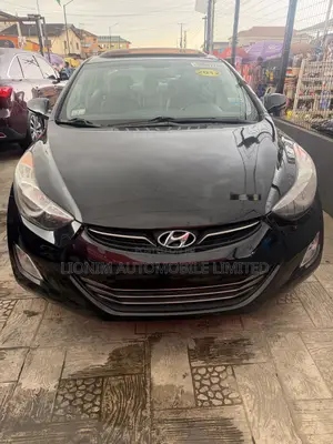 Hyundai Elantra Limited Sedan FWD (1.8L 4cyl 6A) 2013 Black