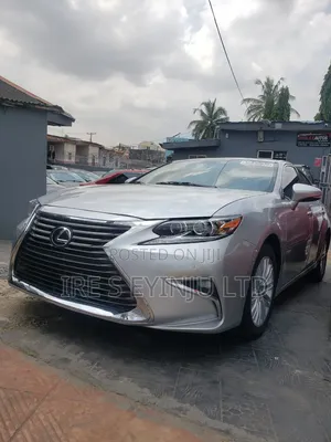 Lexus ES 2014 Silver