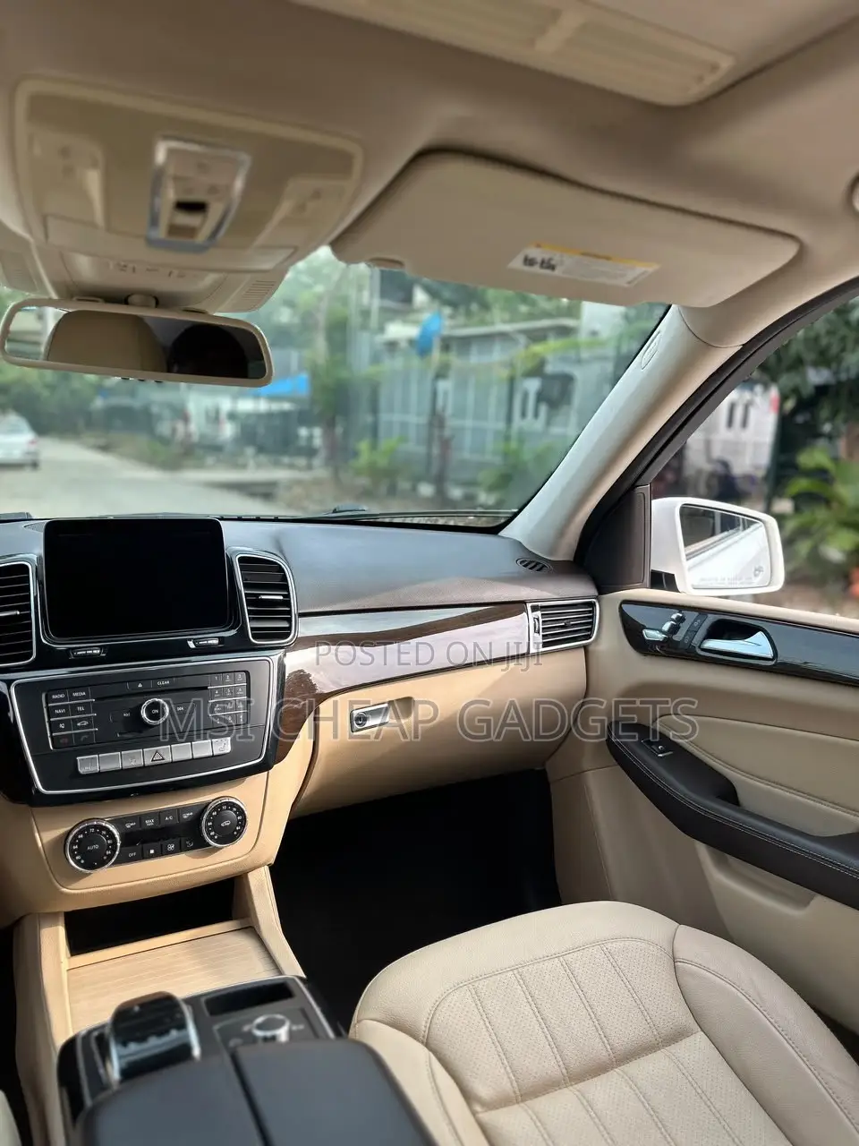 Mercedes-Benz GLE-Class 2016 White