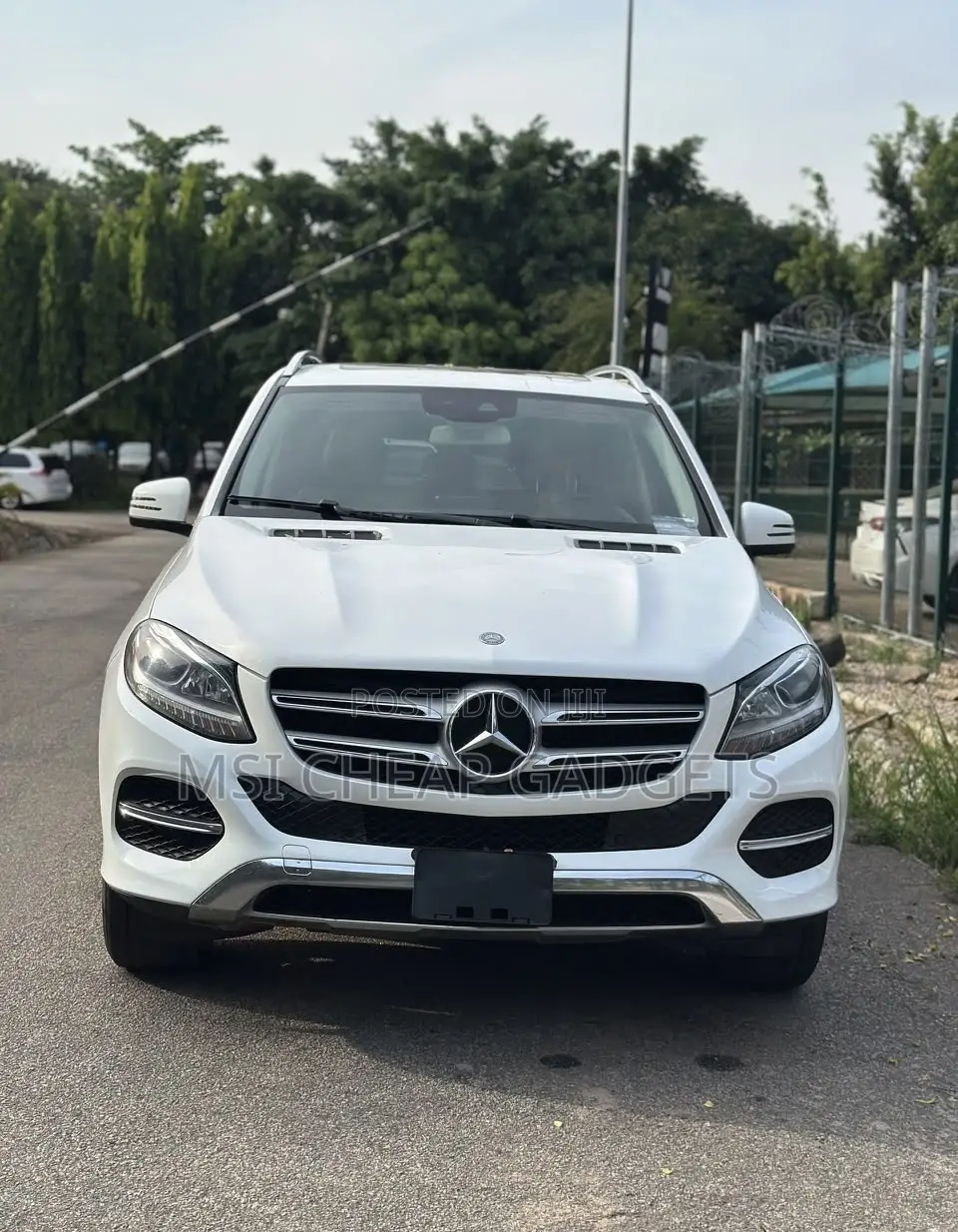 Mercedes-Benz GLE-Class 2016 White