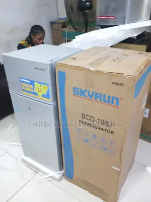 Skyrun 108J Refrigerator for Kitchen Use