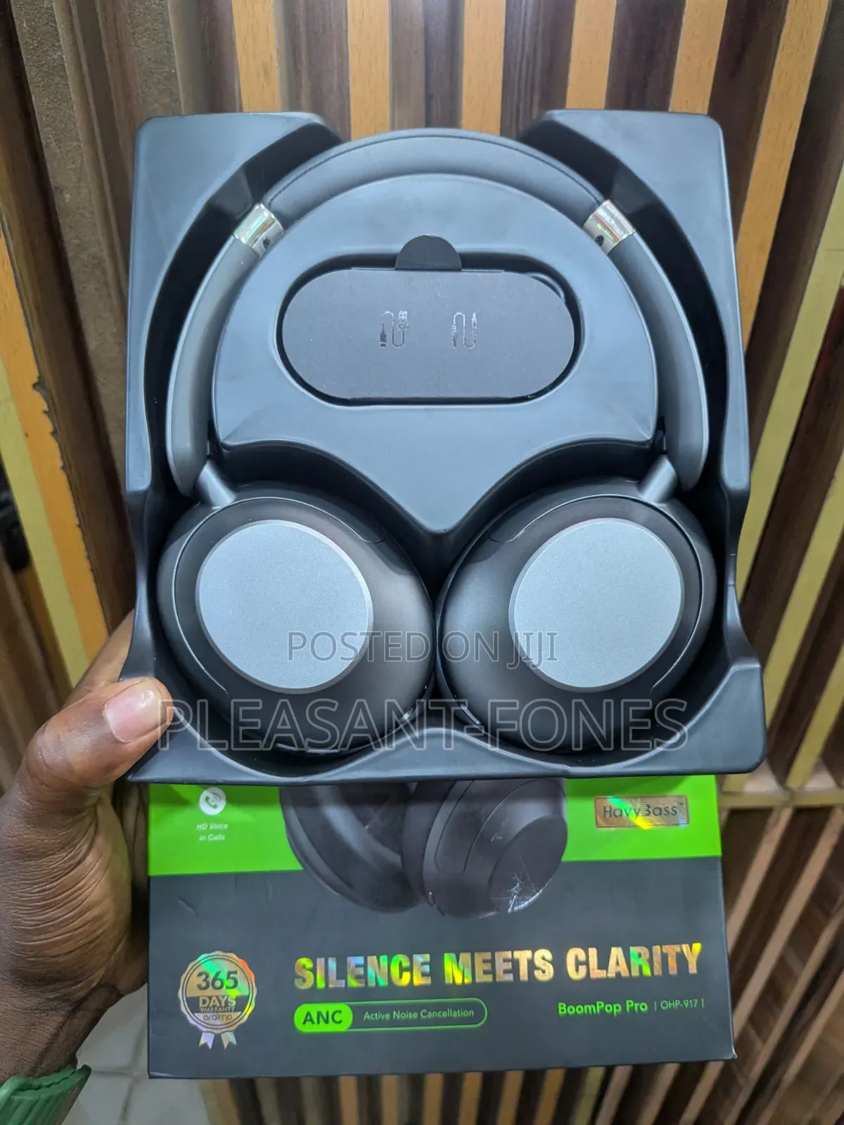 Oriamo Headset