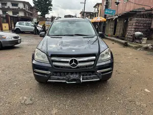 Mercedes-Benz GL-Class 2012 Gray