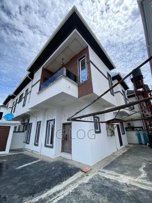 4bdrm Duplex in Ikota Gra, Lagos Island / Lagos Island for rent