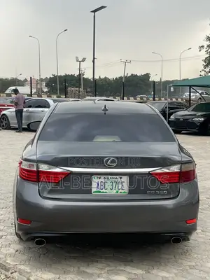 Lexus ES 350 2010 Gray