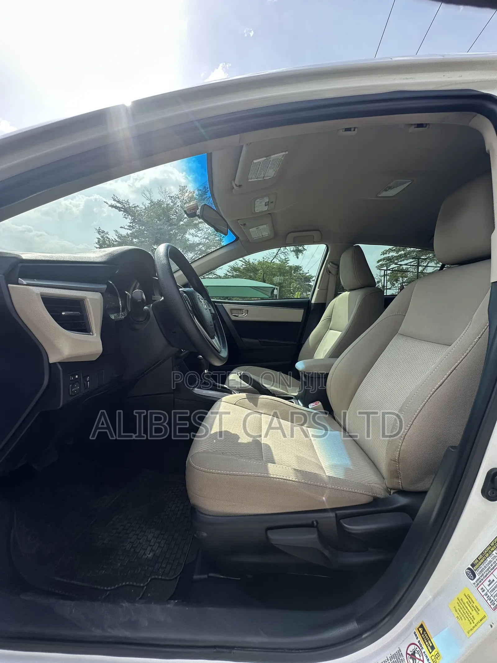 Toyota Corolla 2016 White