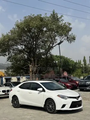 Toyota Corolla 2016 White