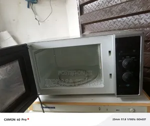 LG Microwave Oven